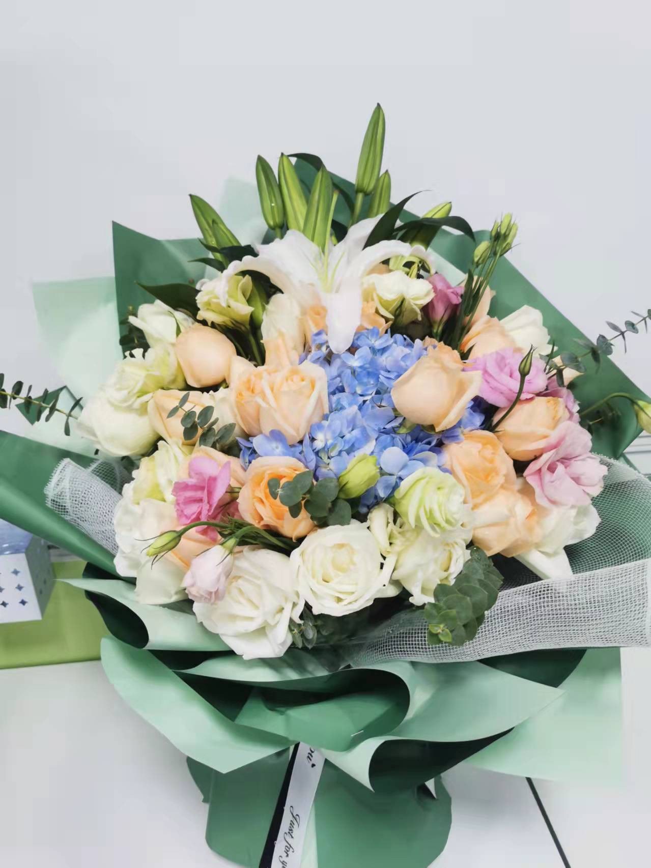 ایک ساتھ ملنے اور آگے بڑھنے کے لیے مشکور ہوں۔