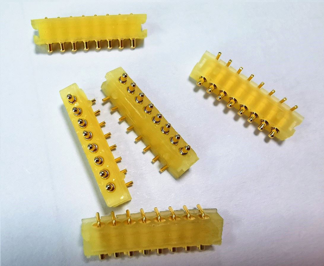 8 پن پوگو پن سنگل لائن رائٹ اینگل کنیکٹر