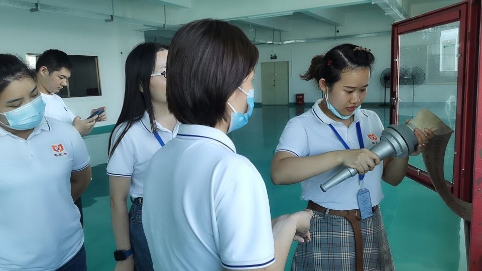 کام کی حفاظت اور فائر ڈرلز