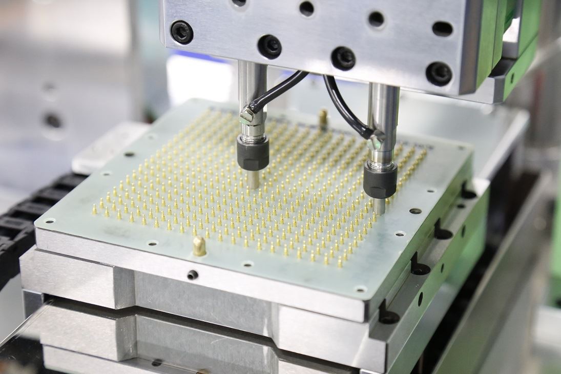 منی کنیکٹر ڈیزائن کی سات سمتیں۔